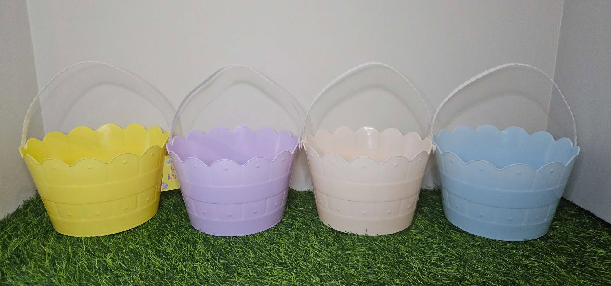 Crafty Creations Product Easter bucket